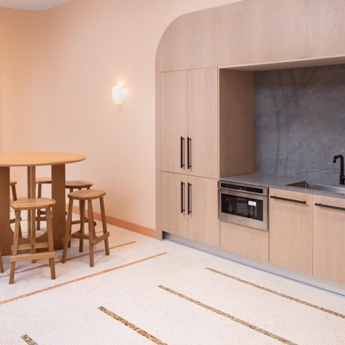 Biscayne 112 resident lounge with a high top table and chairs